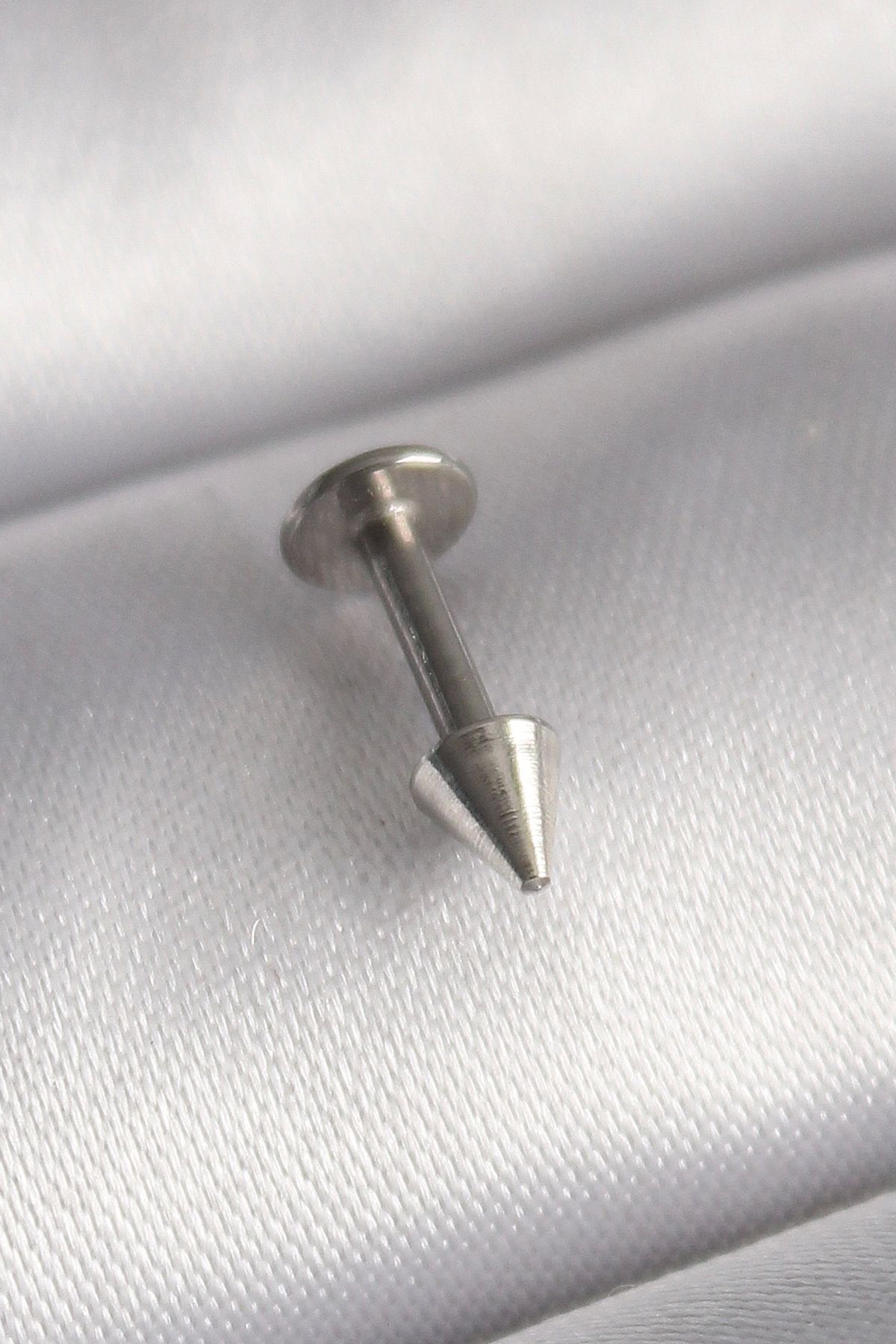 OurStyles 316L Çelik Gümüş Renk Çivi Model Piercing - TJ-PR1370