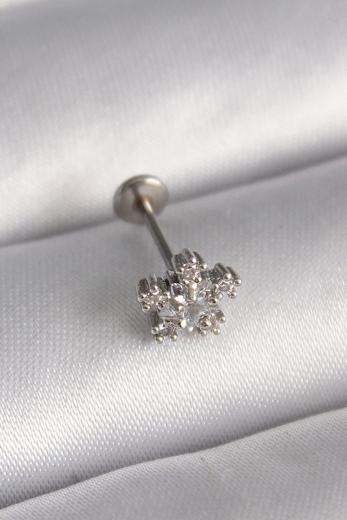 OurStyles 316L Çelik Gümüş Renk Zirkon Taşlı Yıldız Model Tragus Piercing - TJ-PR1341