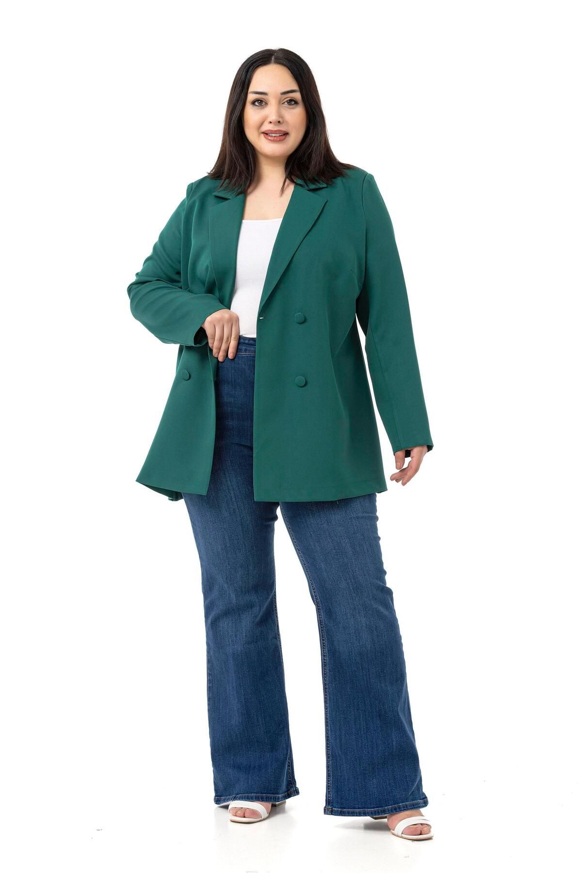 complete the look image