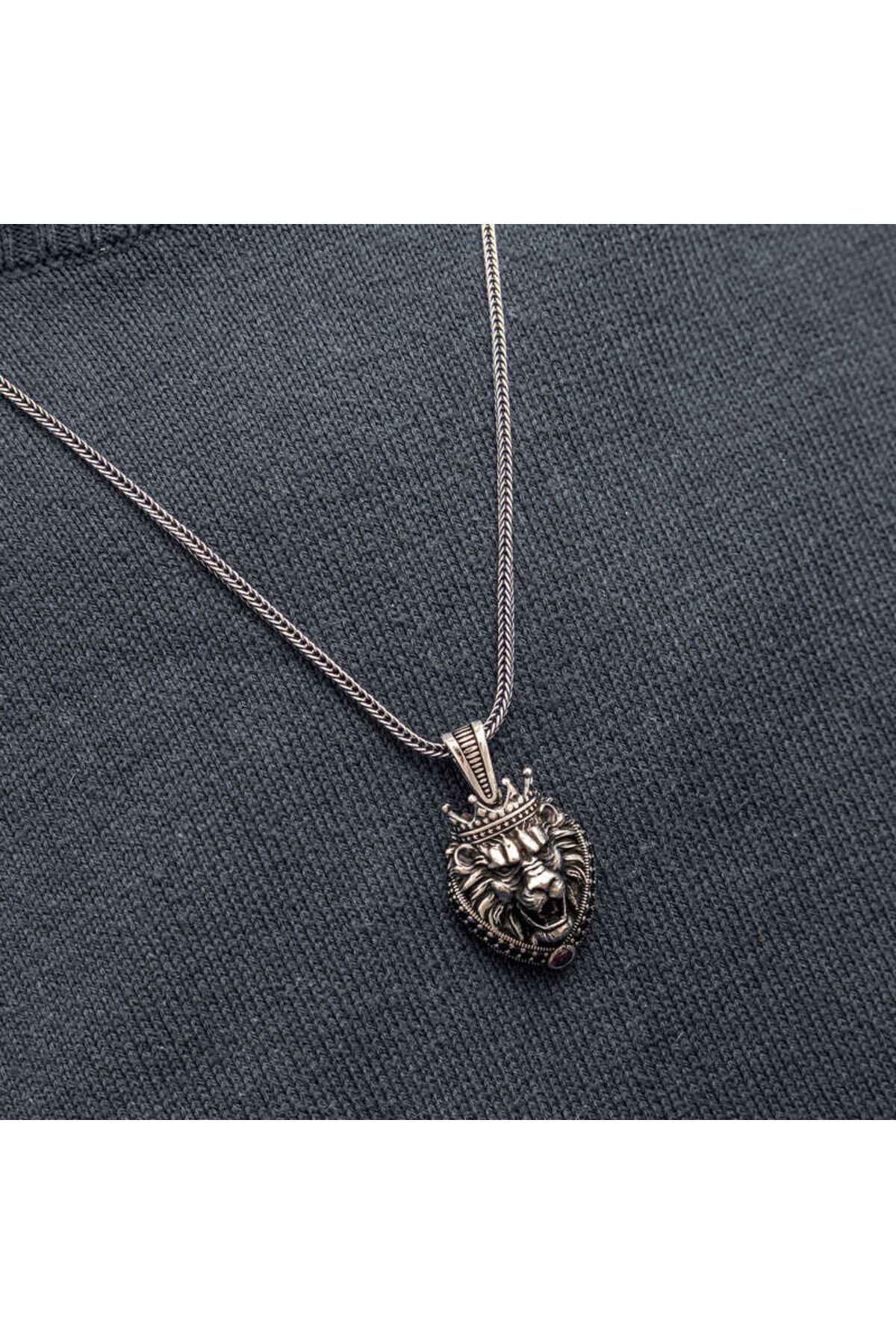 shop Taçlı Aslan Figürlü 925 Ayar Gümüş Erkek Kolye