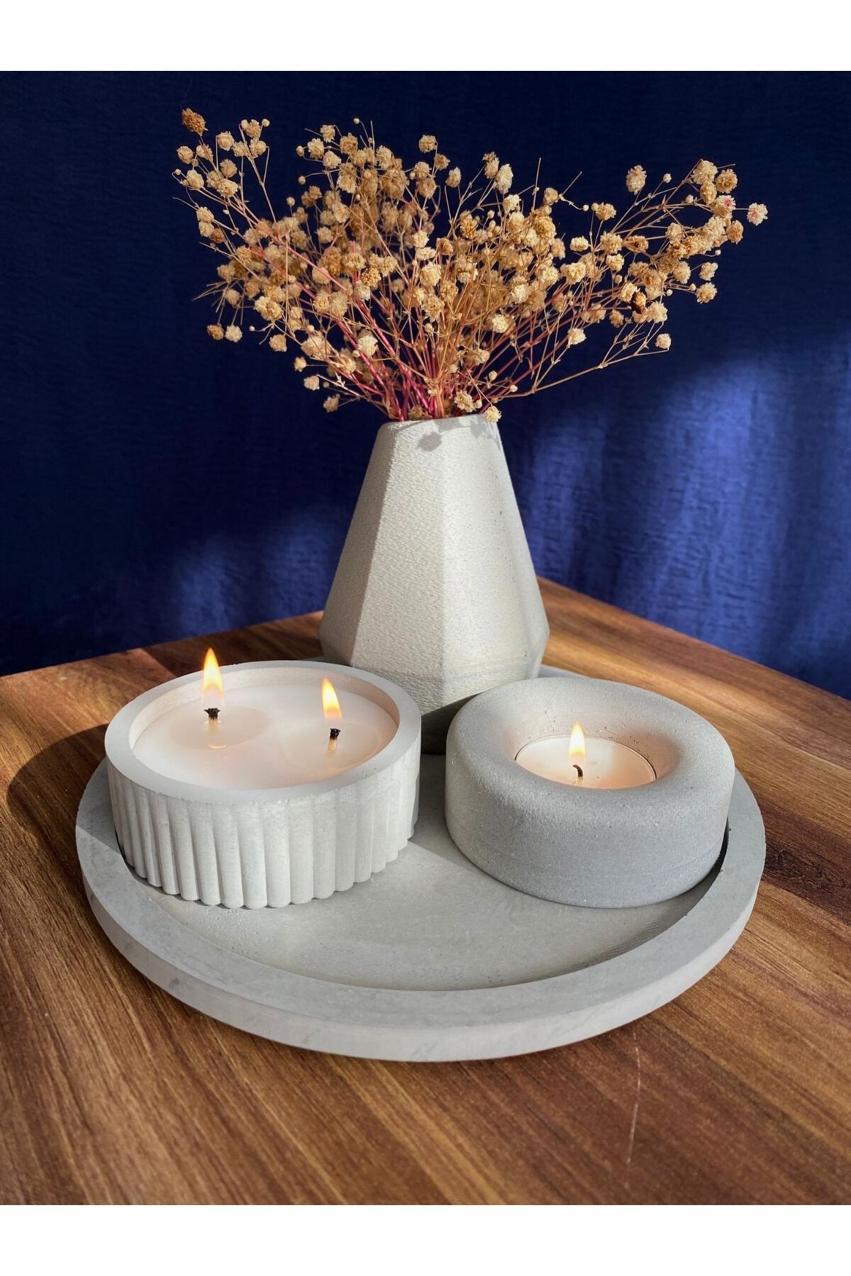 Ornia 4lü El Yapımı Doğal Beton Dekoratif Minimalist Set Kokulu Mum Tealight Mumluk Vazo Tepsi