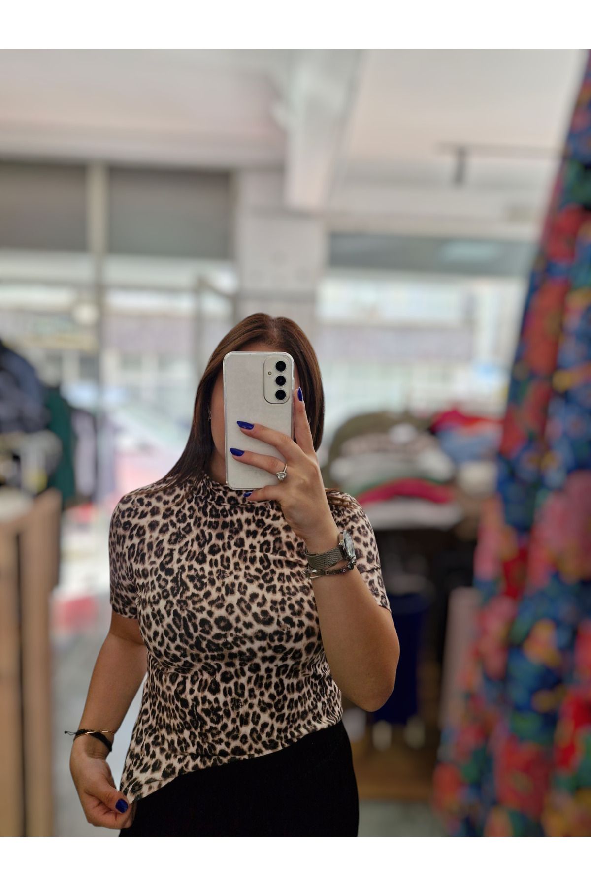 Bluebutik Leopar desenli likralı bluz