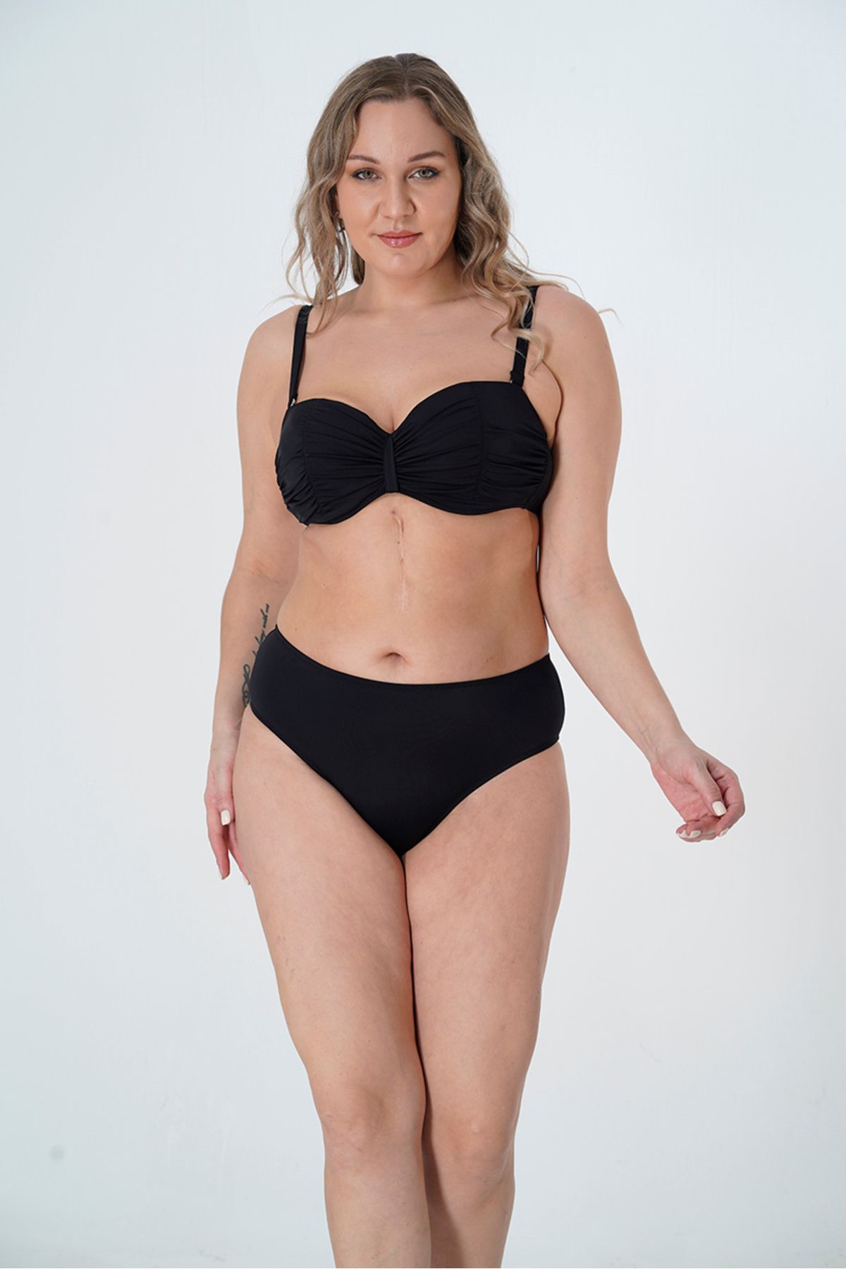 Sunsurf 2025 Kreasyonu Düz Siyah Drapeli Bikini Takımı Battal Beden