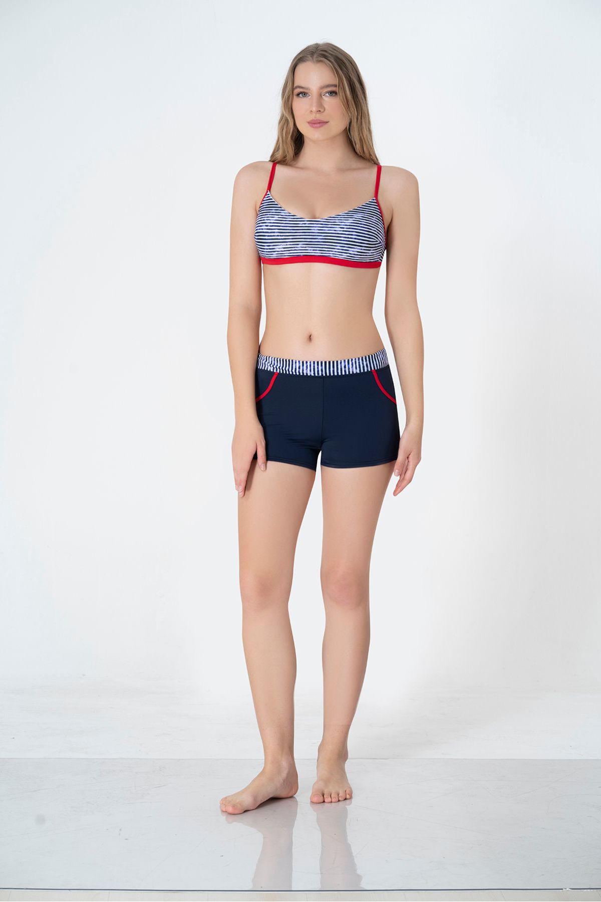 Sunsurf 2025 Kreasyonu Lacivert, Beyaz Şortlu Bikini Takımı