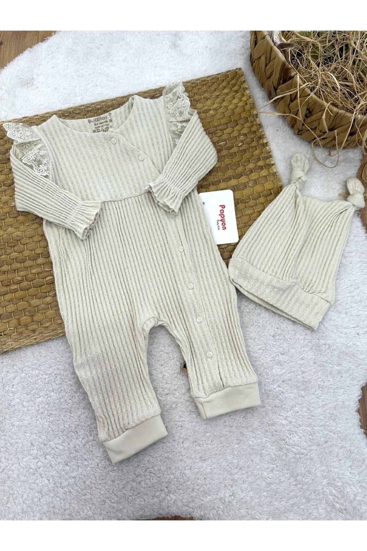 Papyon Baby Kids Jakarlı Omuzdan Dantelli Bereli Kız Bebek Tulum (0-3/3-6/6-9 Ay)
