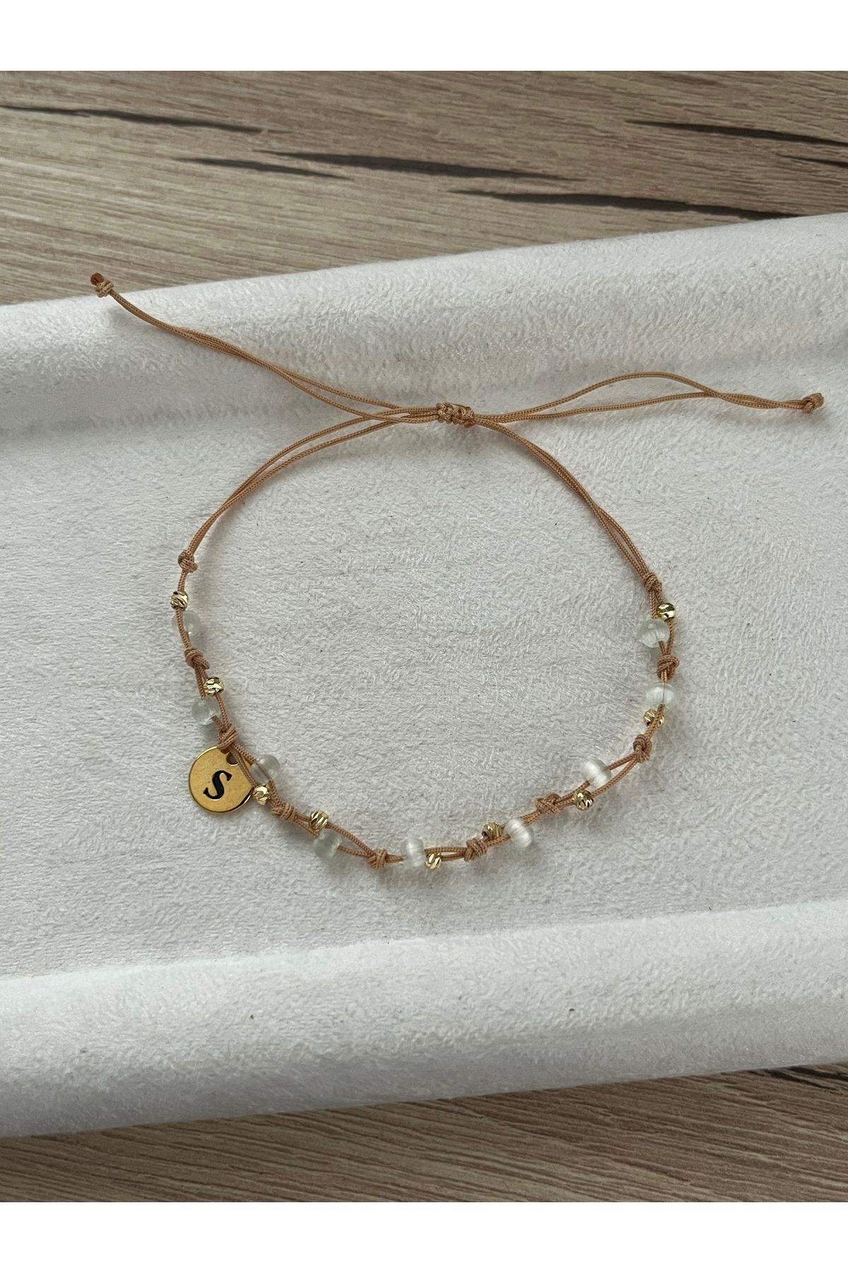 Pel Design Minimal Yeşil Kedi Gözü Harfli İp Bileklik & Halhal