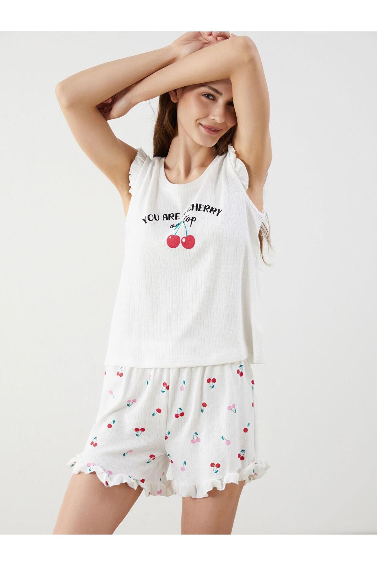 LC Waikiki Bisiklet Yaka Baskılı Kadın Şortlu Pijama Takımı (S5)