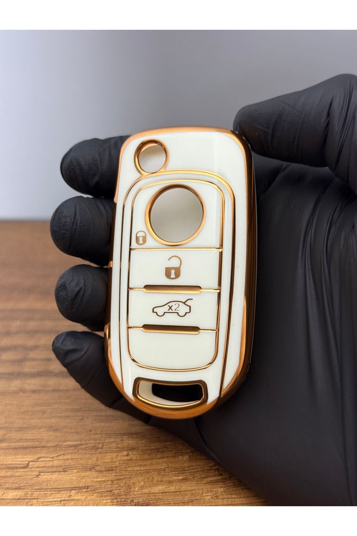 Mavi Keys Fiat Egea - Doblo 2024 - 2025 Uyumlu Sustalı 3 Düğmeli Silikon Anahtar Kumanda Koruma Kılıfı – Beyaz