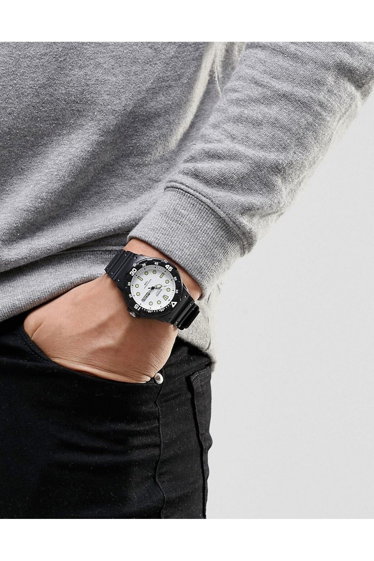 Casio-Ceas Barbati, Casio, Collection MRW MRW-200H-7 5