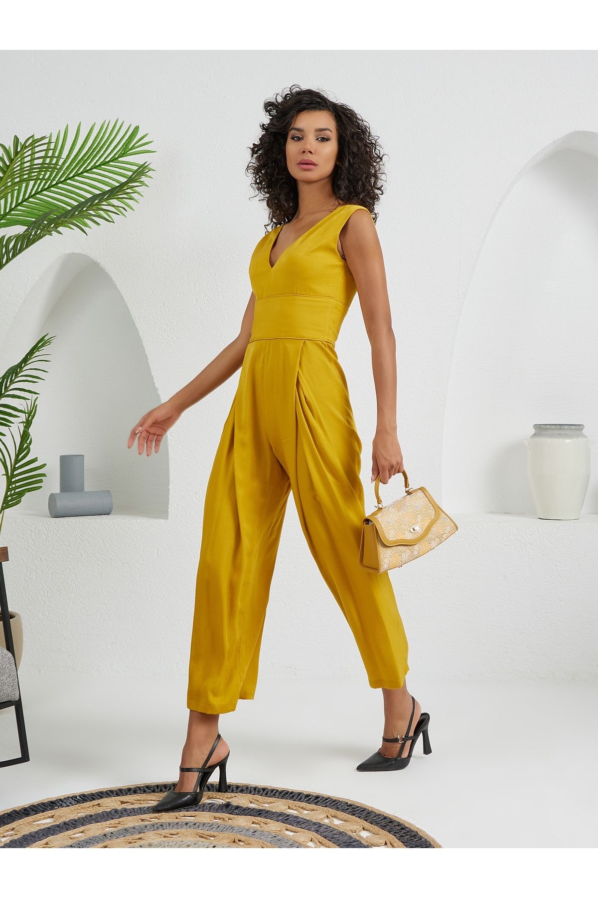 LUMINA ELIGMA The Arrow Jumpsuit