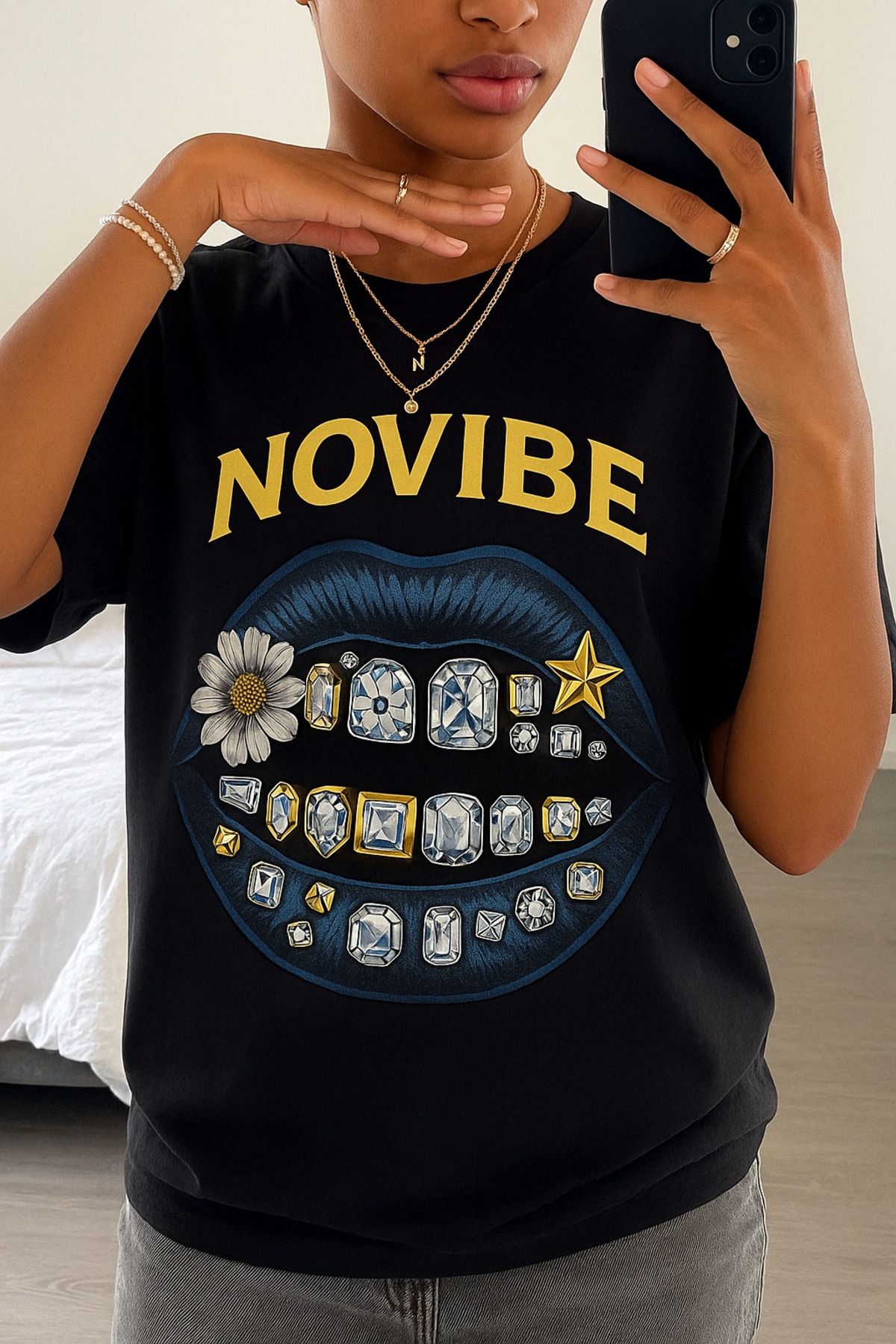 NoVibe Unisex Novibe Elmas Baskılı Baskılı Kısa Kol %100 Pamuk T-shirt