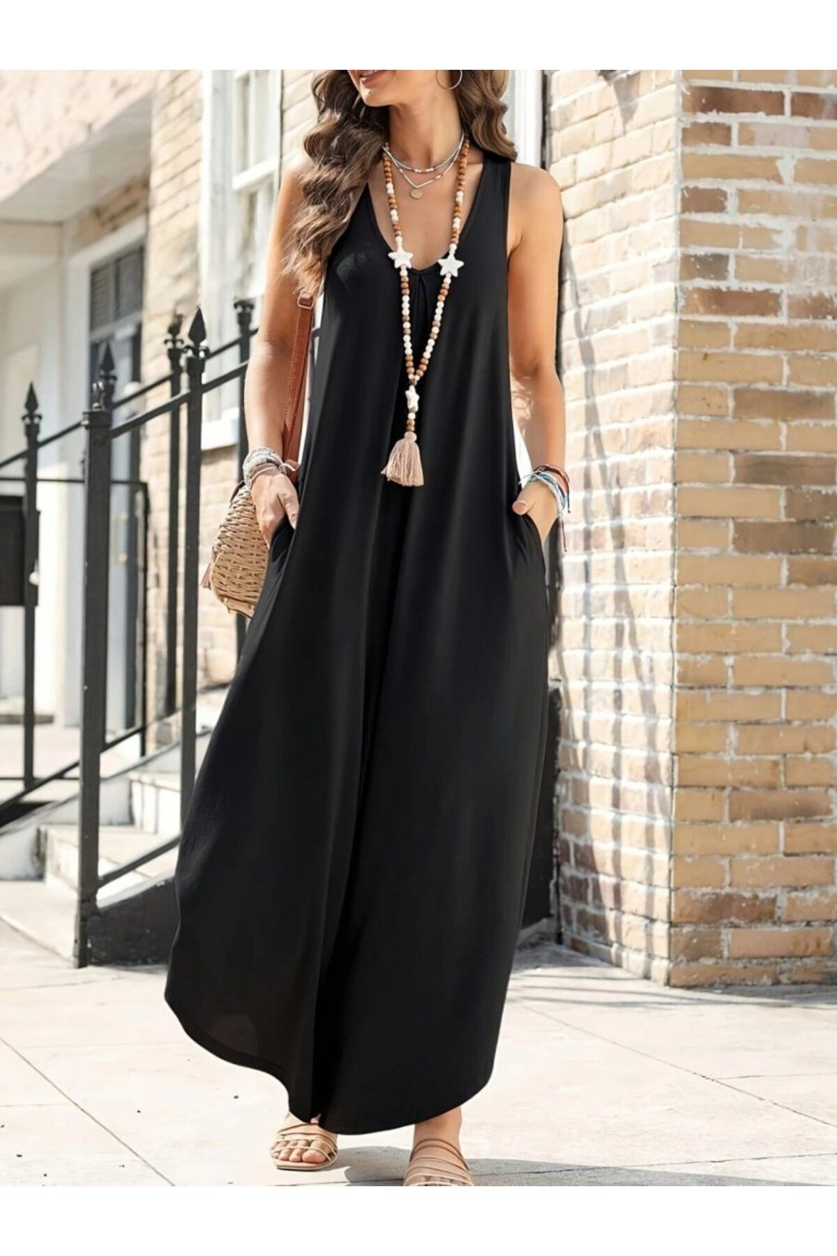 velmorafashion Kadın Askılı Yuvarlak Yaka Cepli Salaş Uzun Viskon Tulum