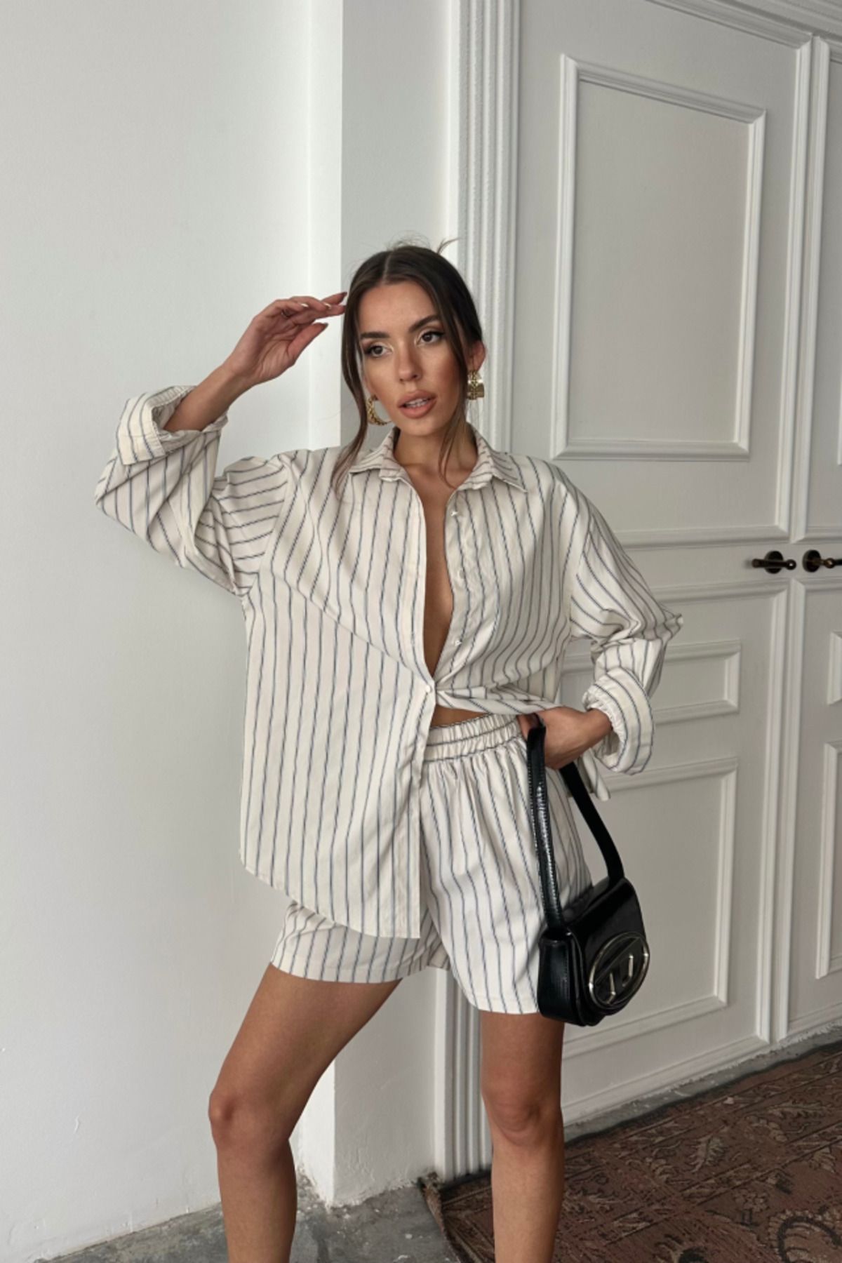 velmorafashion POPLİN ÇİZGİLİ GÖMLEK - ŞORT TAKIM - Bej