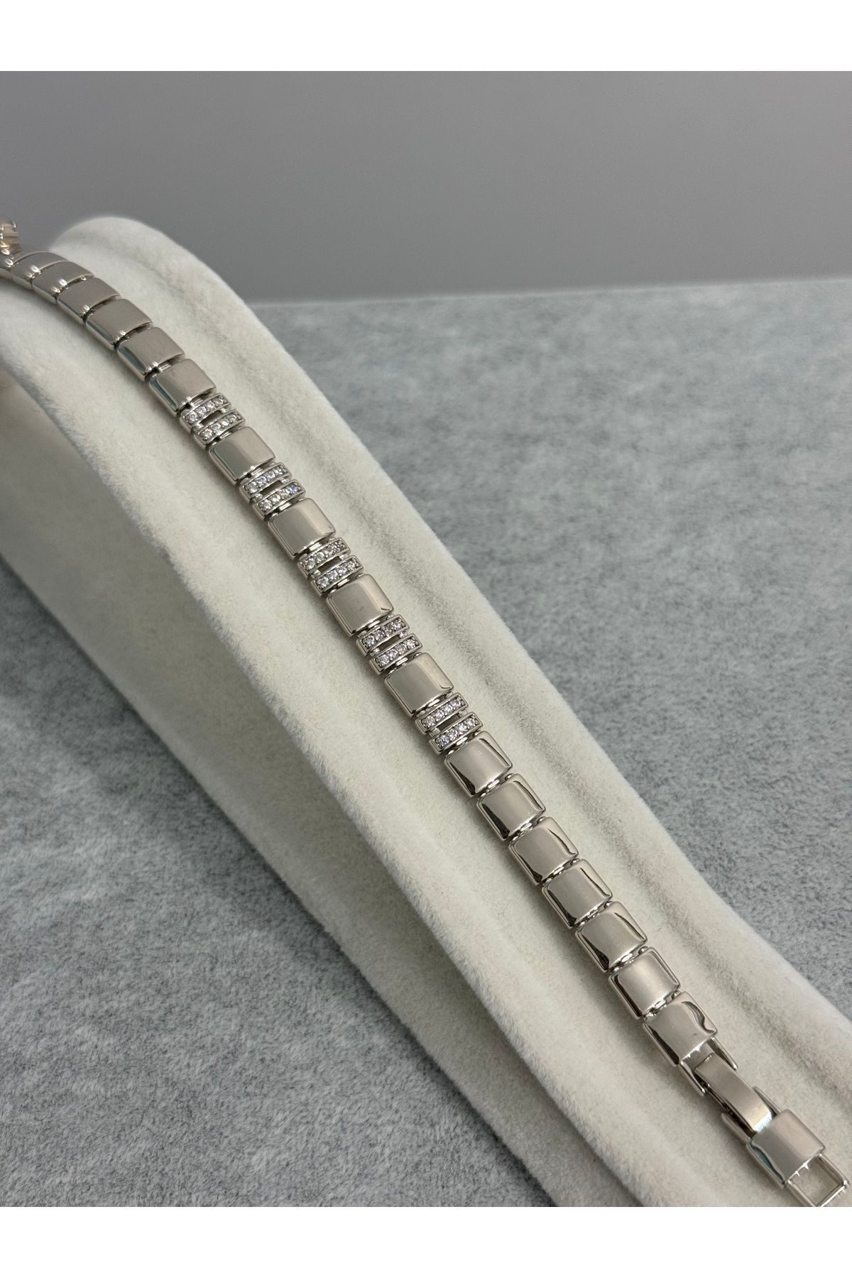 XUPING JEWELRY 316L zirkon taşlı çelik bileklik paslanmaz kararmaz