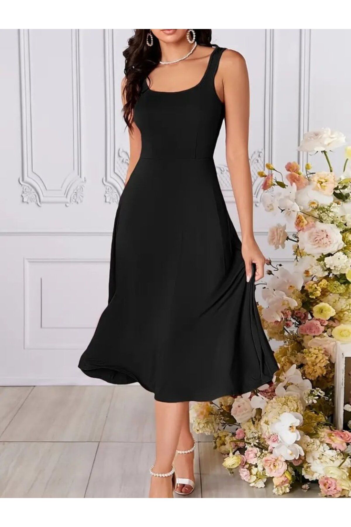 velmorafashion Kadın Askılı Geometrik Yakalı Geniş Kesim Detaylı Ithal Krep Elbise