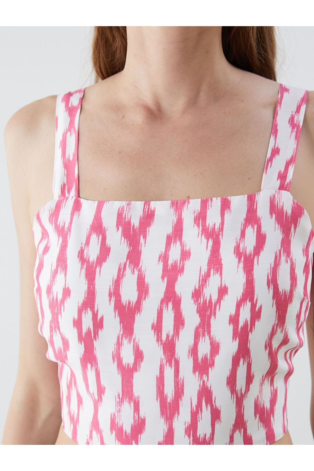 LC Waikiki-Lcw Vision Square Neck Patterned Strap Crop 3
