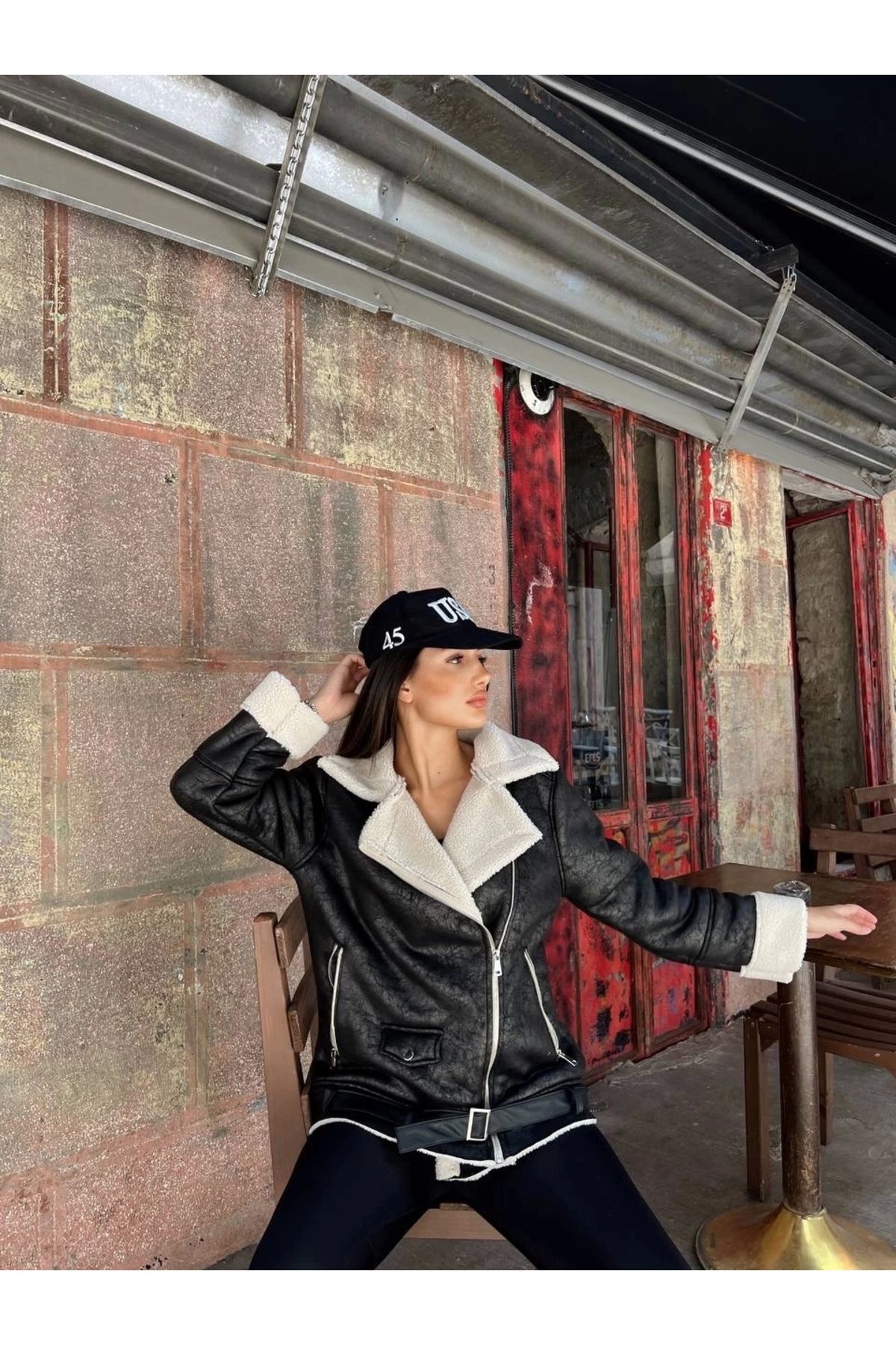 UGETTA CHANEL DERİ SÜET KRAŞLI İÇİ PELUŞLU KAPLAMA KABAN