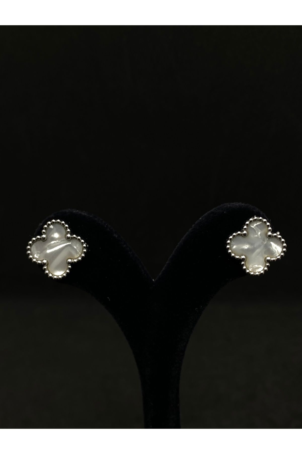 Jiji Jewelery Van Cleef Yonca Model Mineli Gümüş Renk Paslanmaz Çelik Küpe