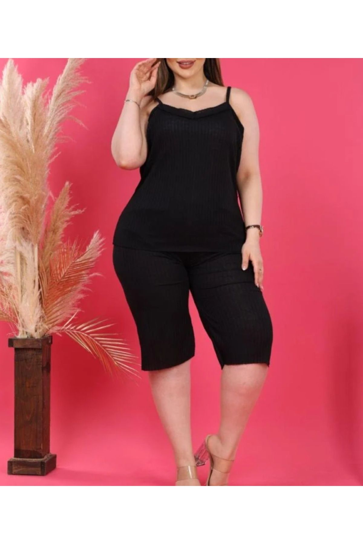 GÜLÇİNCE Büyük Beden Siyah Yazlık 2XL-3XL-4XL-5XL Askılı Kaprili Pijama Takımı
