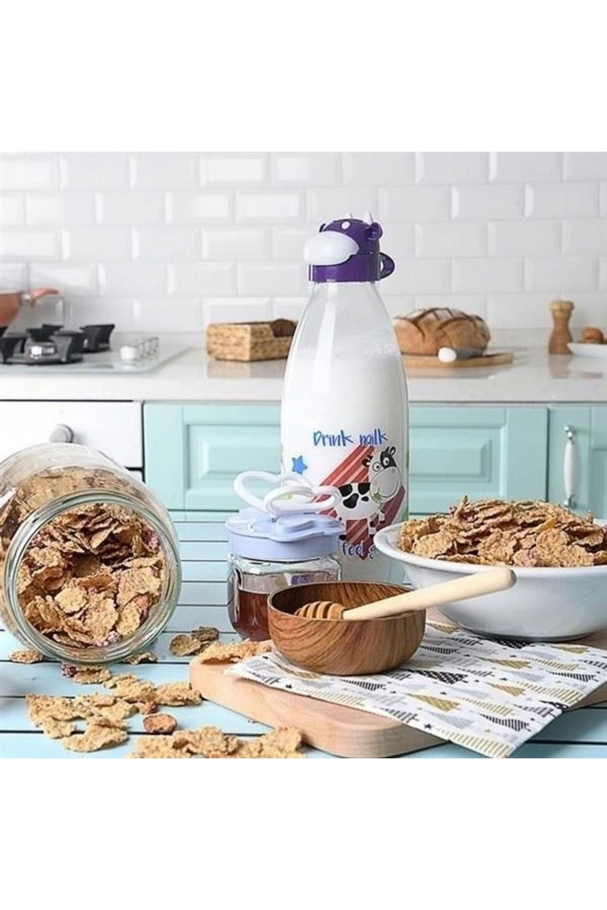 OurStyles İnek Tasarımlı Sevimli Cam Suluk - Süt Şişesi 1000 ML