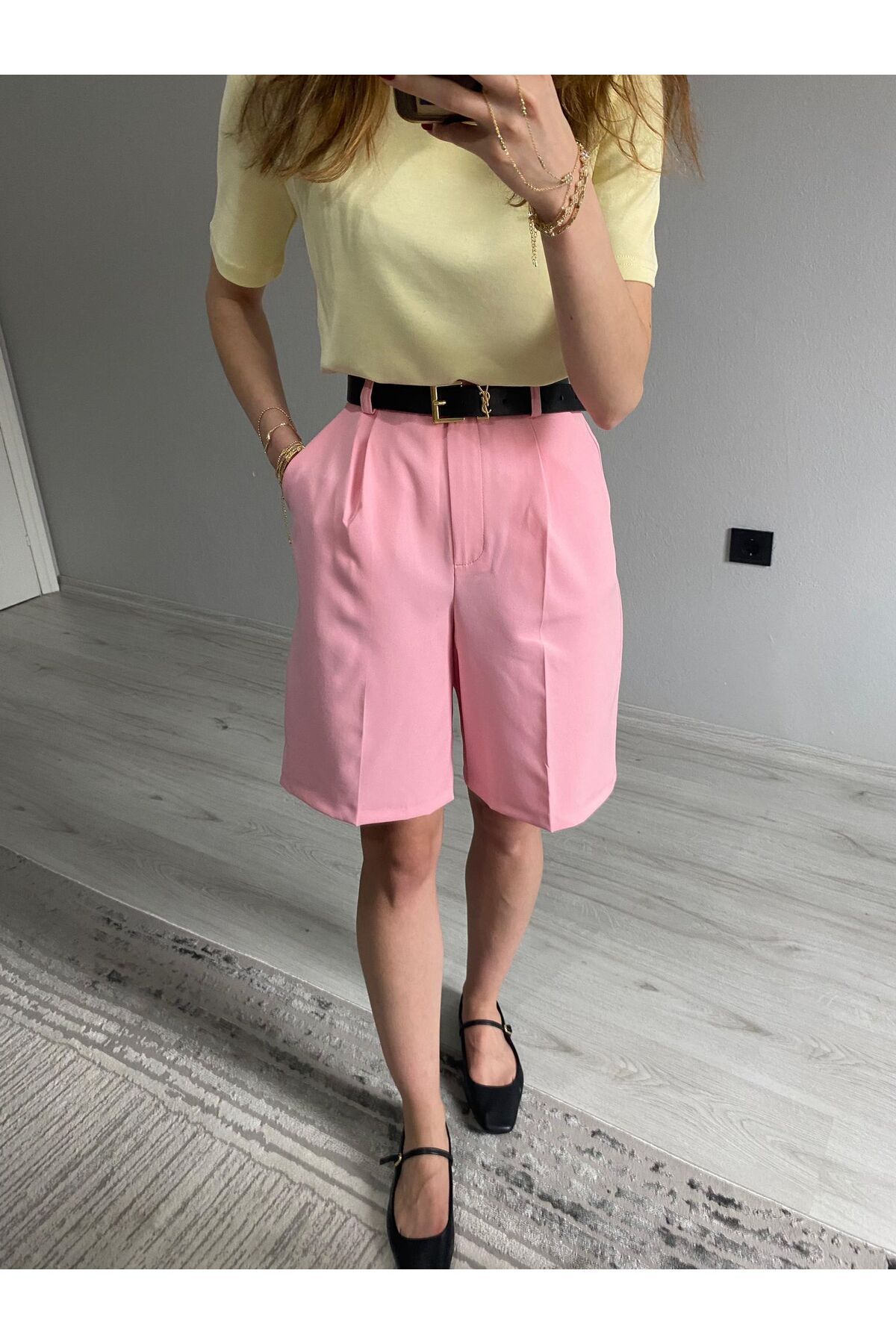 Niceboutique Yüksek Bel Kumaş Şehir Boy Şort