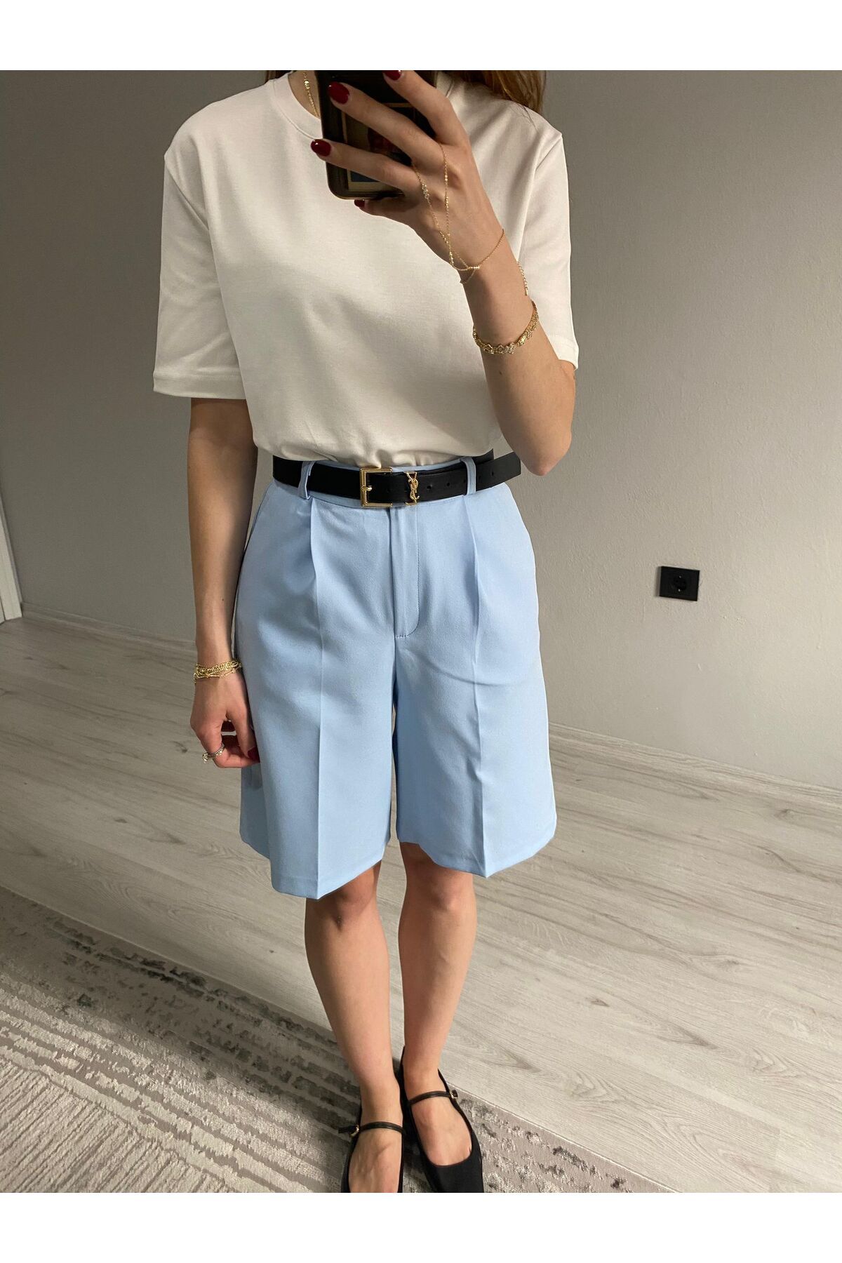 Niceboutique Yüksek Bel Kumaş Şehir Boy Şort