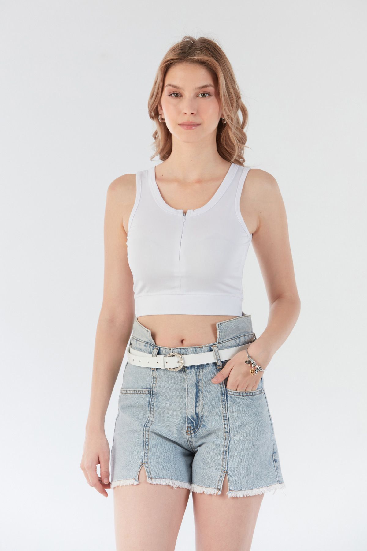 Fulla Moda Basic Önü Fermuarlı Crop Body