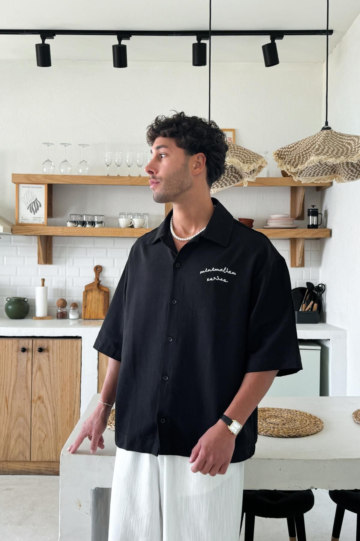 Flaw Wear Siyah Nakışlı Oversize Kısa Kol Gömlek