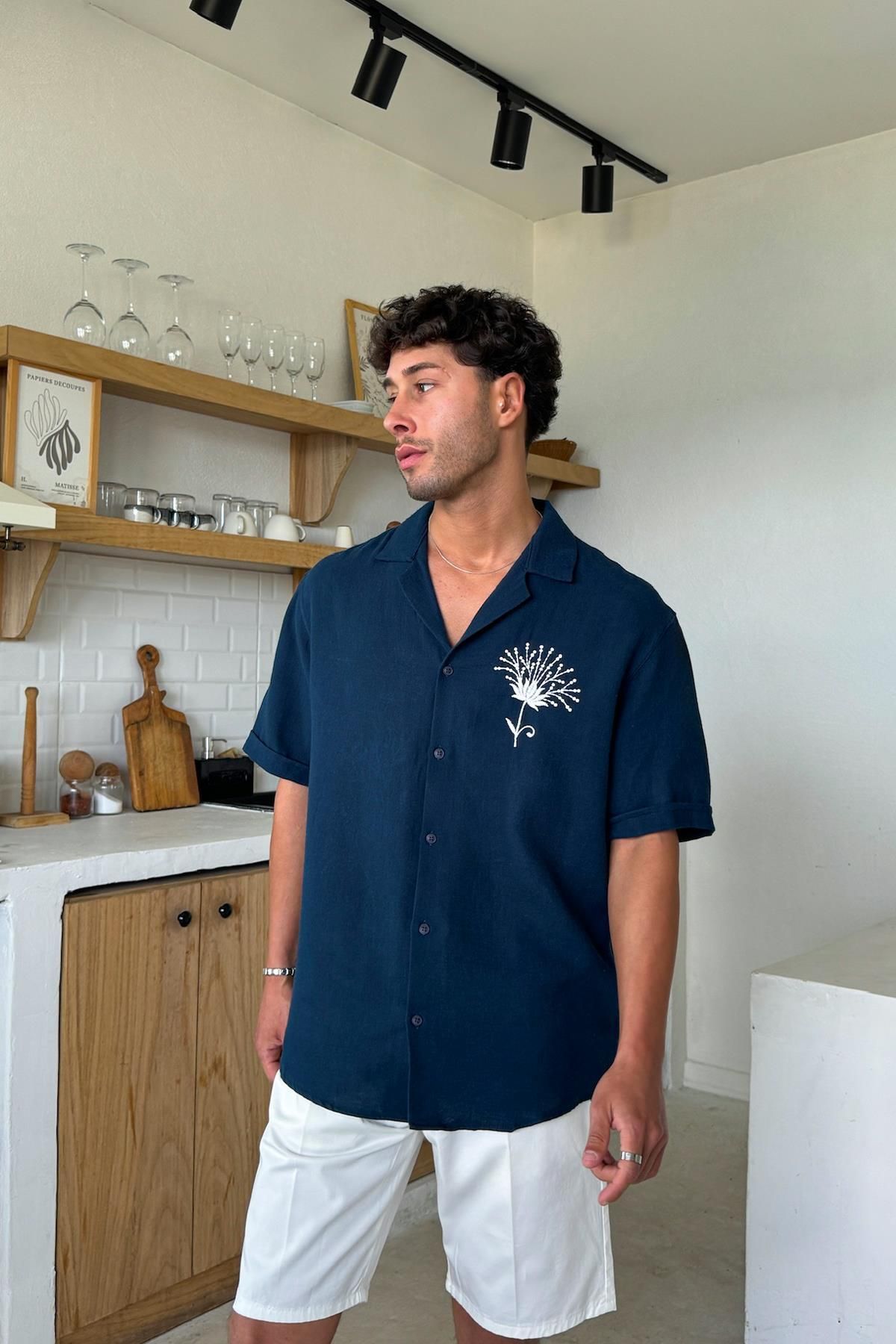 Flaw Wear Lacivert Nakışlı Oversize Kısa Kol Gömlek