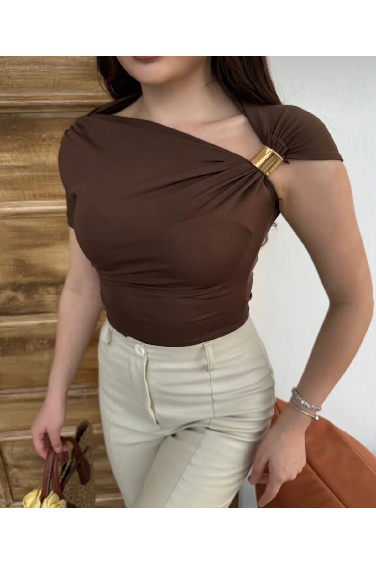 First Man Kadın Asimetrik Drapeli Zr Model Top Bluz T-shırt