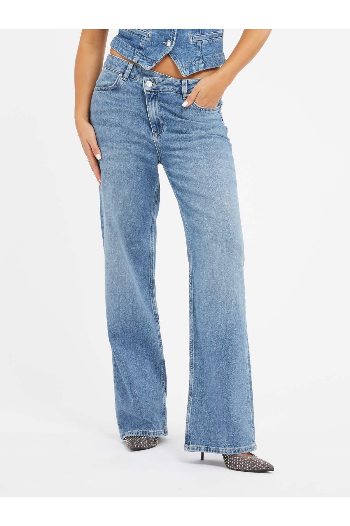 Guess Hollis Kadın Relaxed Fit Jean
