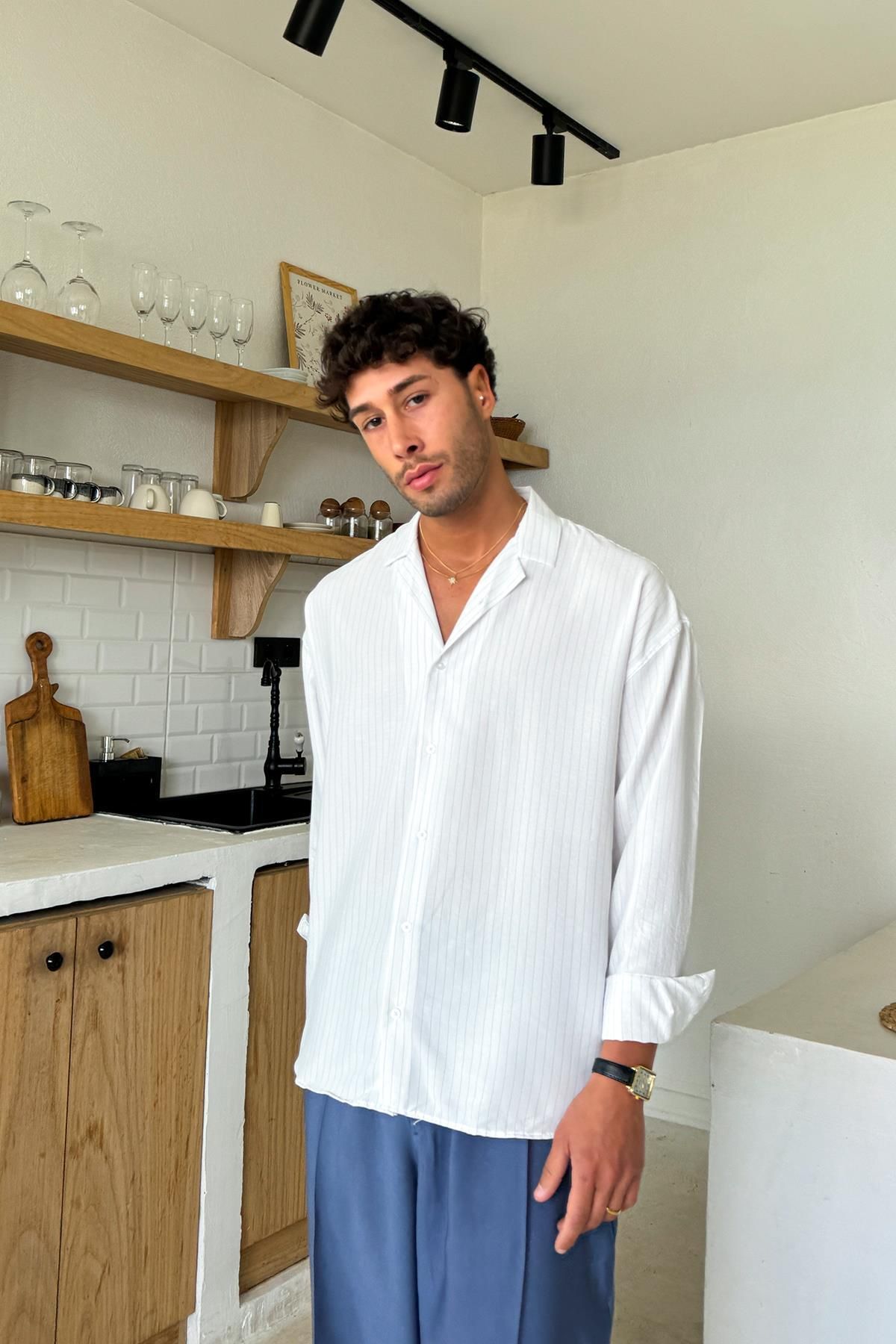 Flaw Wear Beyaz Çizgi Detay Oversize Gömlek