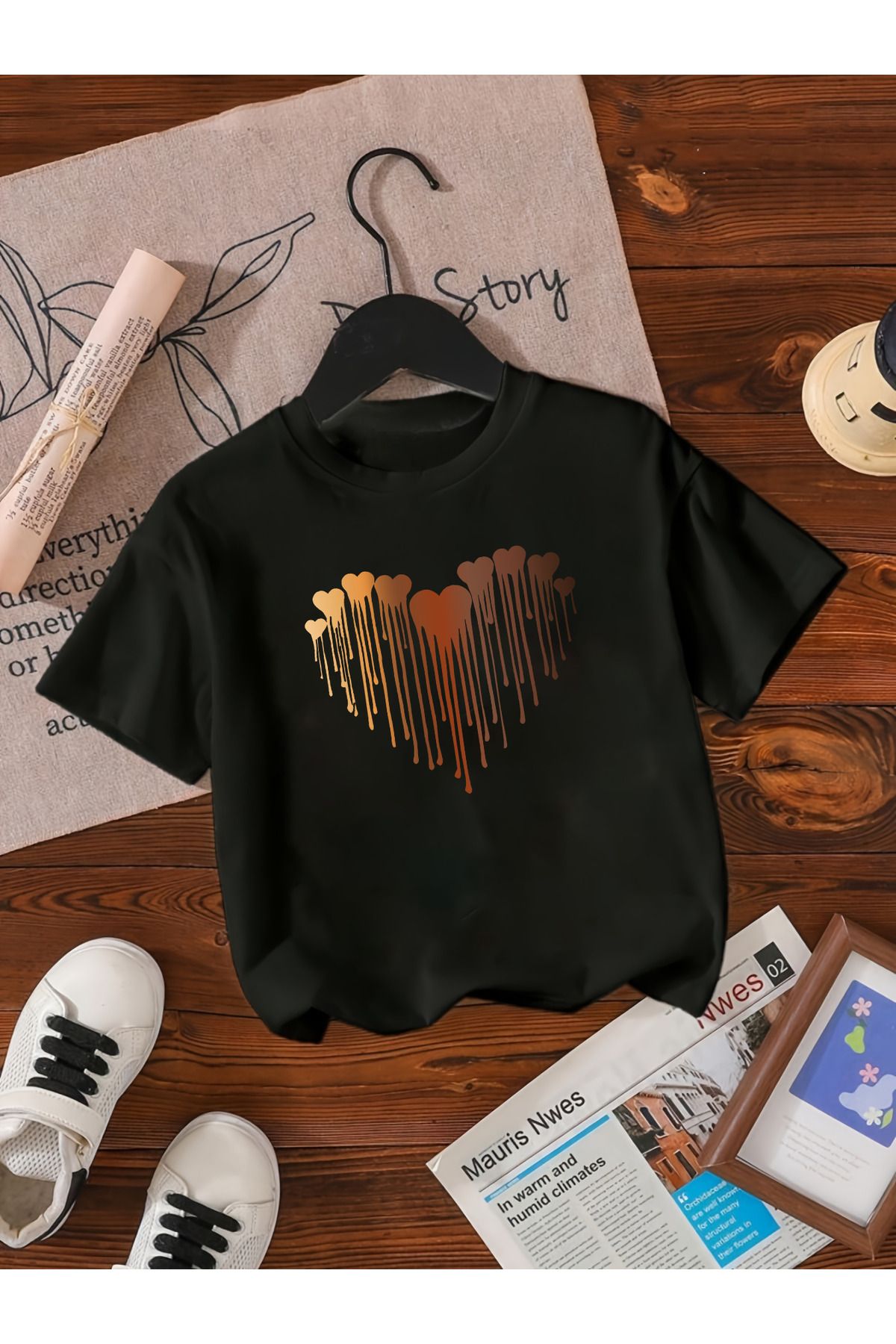 uyguntarz Çocuk Eriyen Kalpler Baskılı Tasarım Tshirt