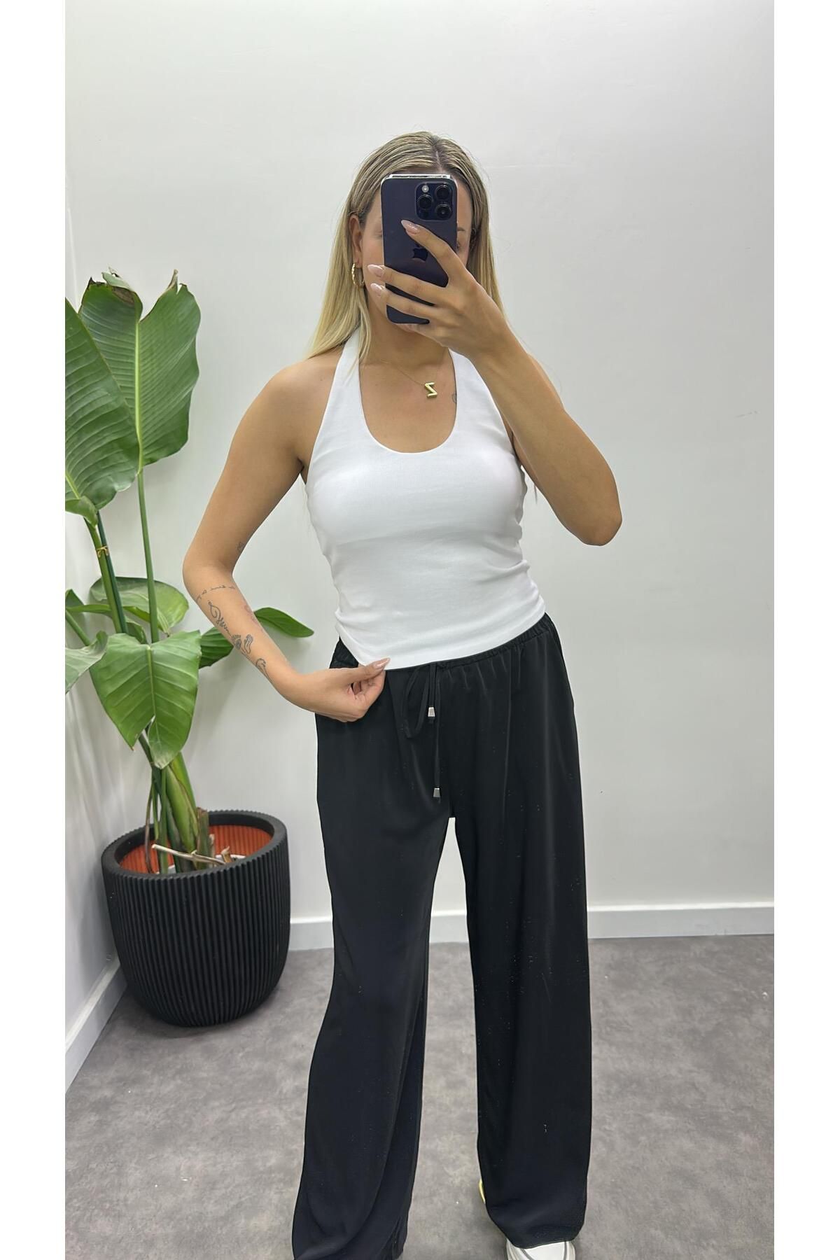 Acar Boutique Halter Yaka Boyundan Bağlamalı Crop