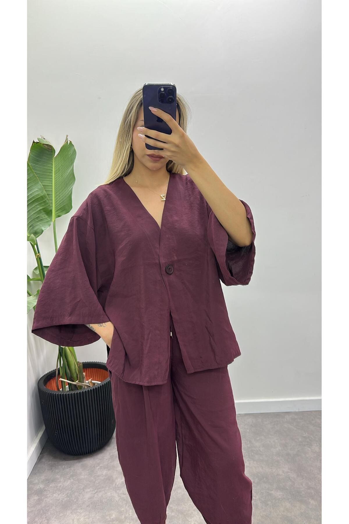 Acar Boutique Önden Bağlamalı Bluz