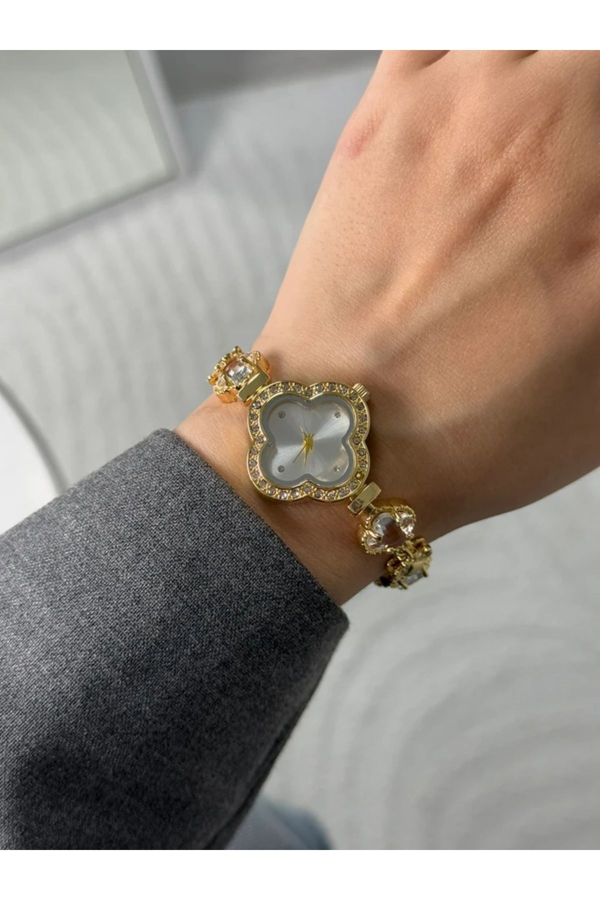 RoseandRoses Yonca VC Model Yeni Sezon Kadın Kol Saati Gold Beyaz