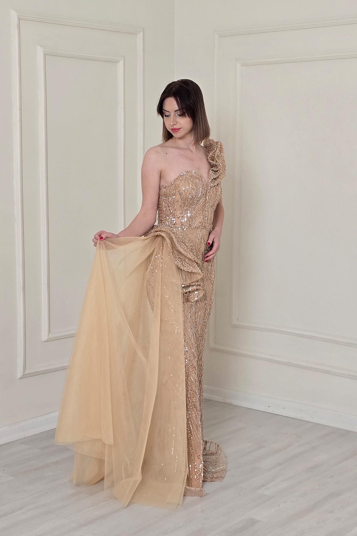 Yonca Moda Evi Gold Volanlı Tül Detaylı Tasarım Abiye 4460