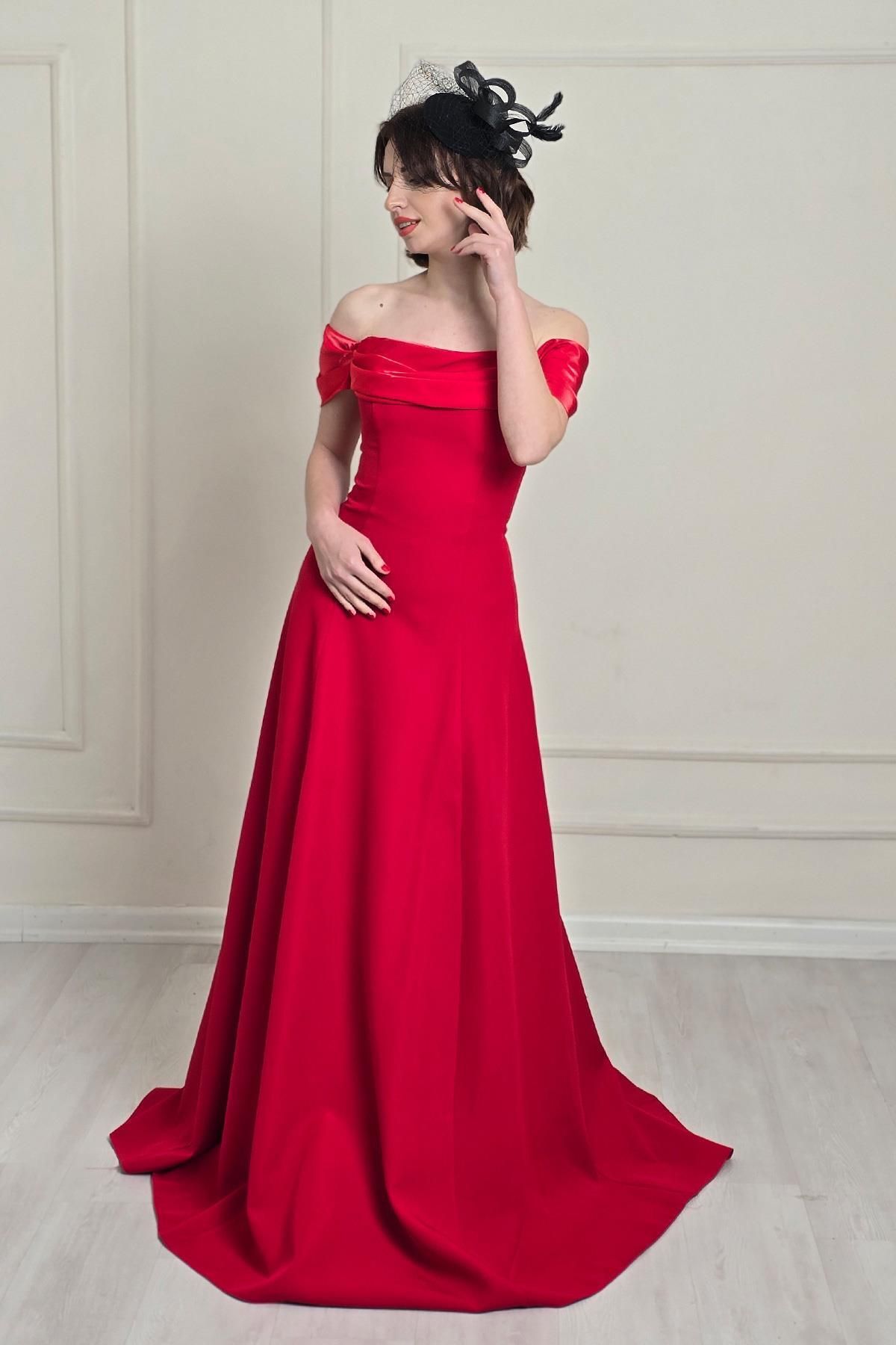 Yonca Moda Evi Kırmızı Degajeli Abiye 8316