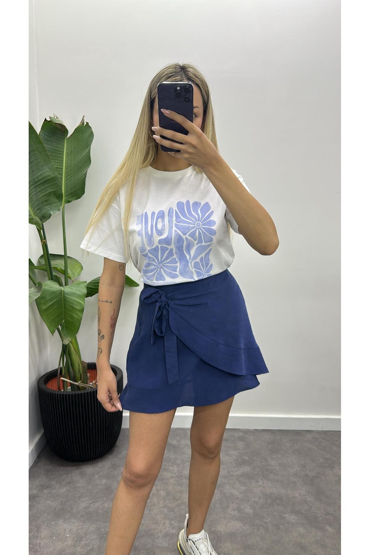 Acar Boutique Love Papatya Desen T-Shirt