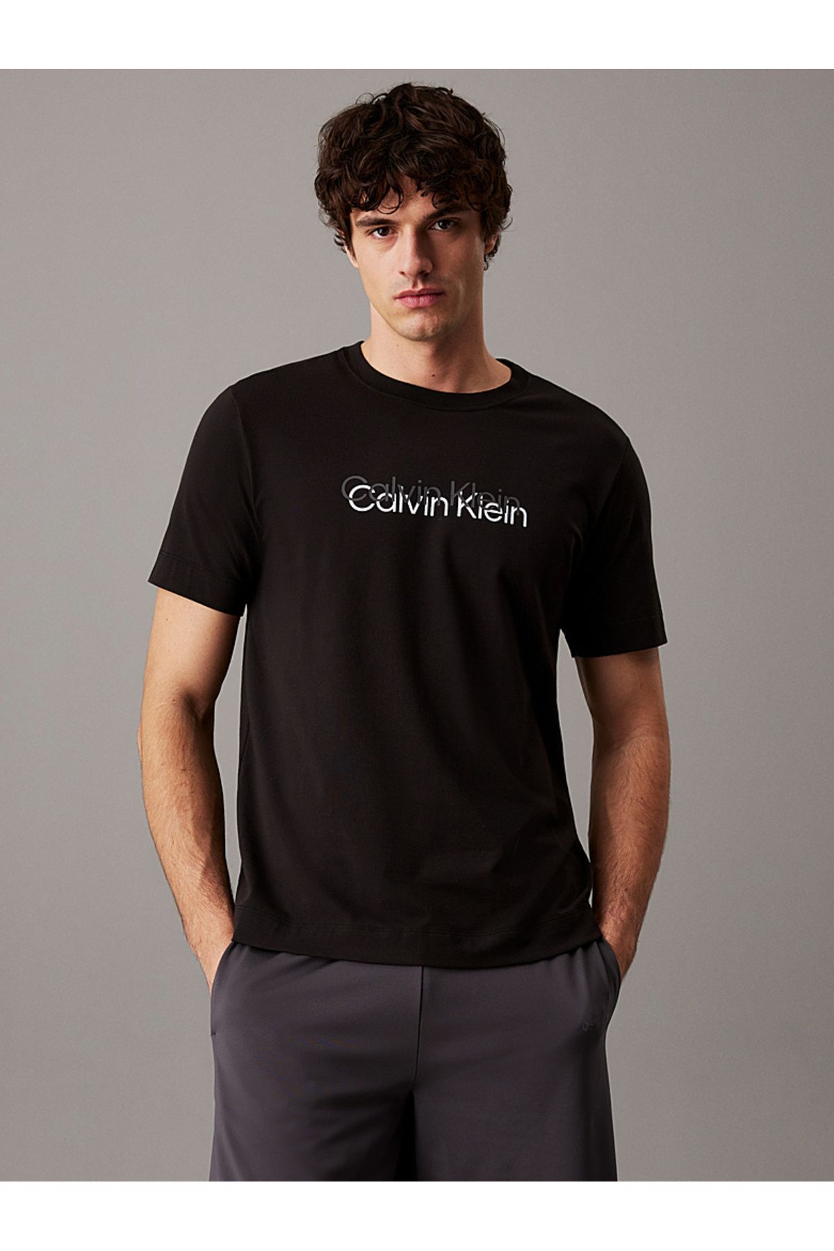 Calvin Klein Logo T-Shirt
