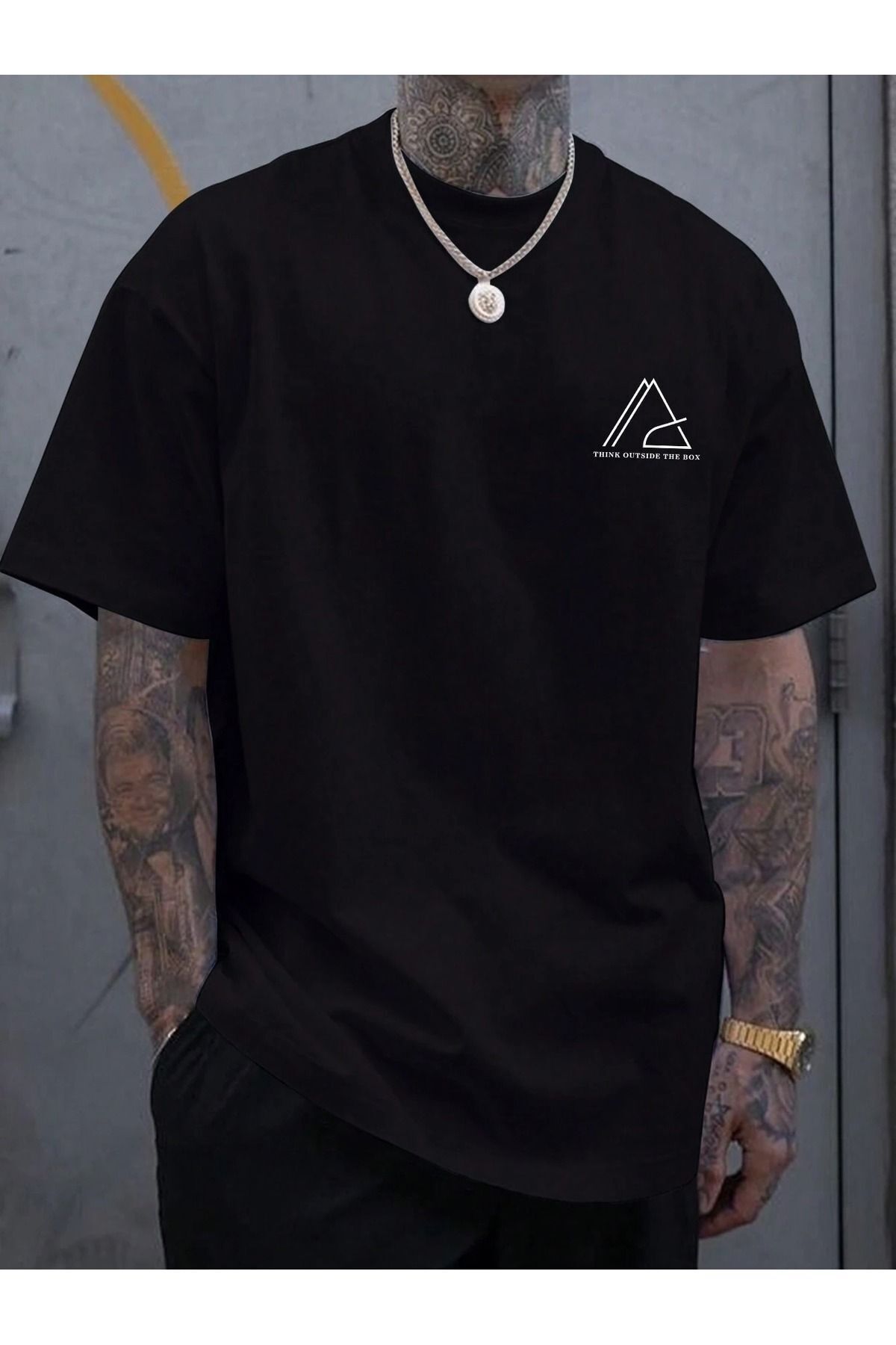 Hunors Sportswear & Company Üçgen Logo T-Shirt - Siyah Baskılı Oversize Bisiklet Yaka Kısa Kol