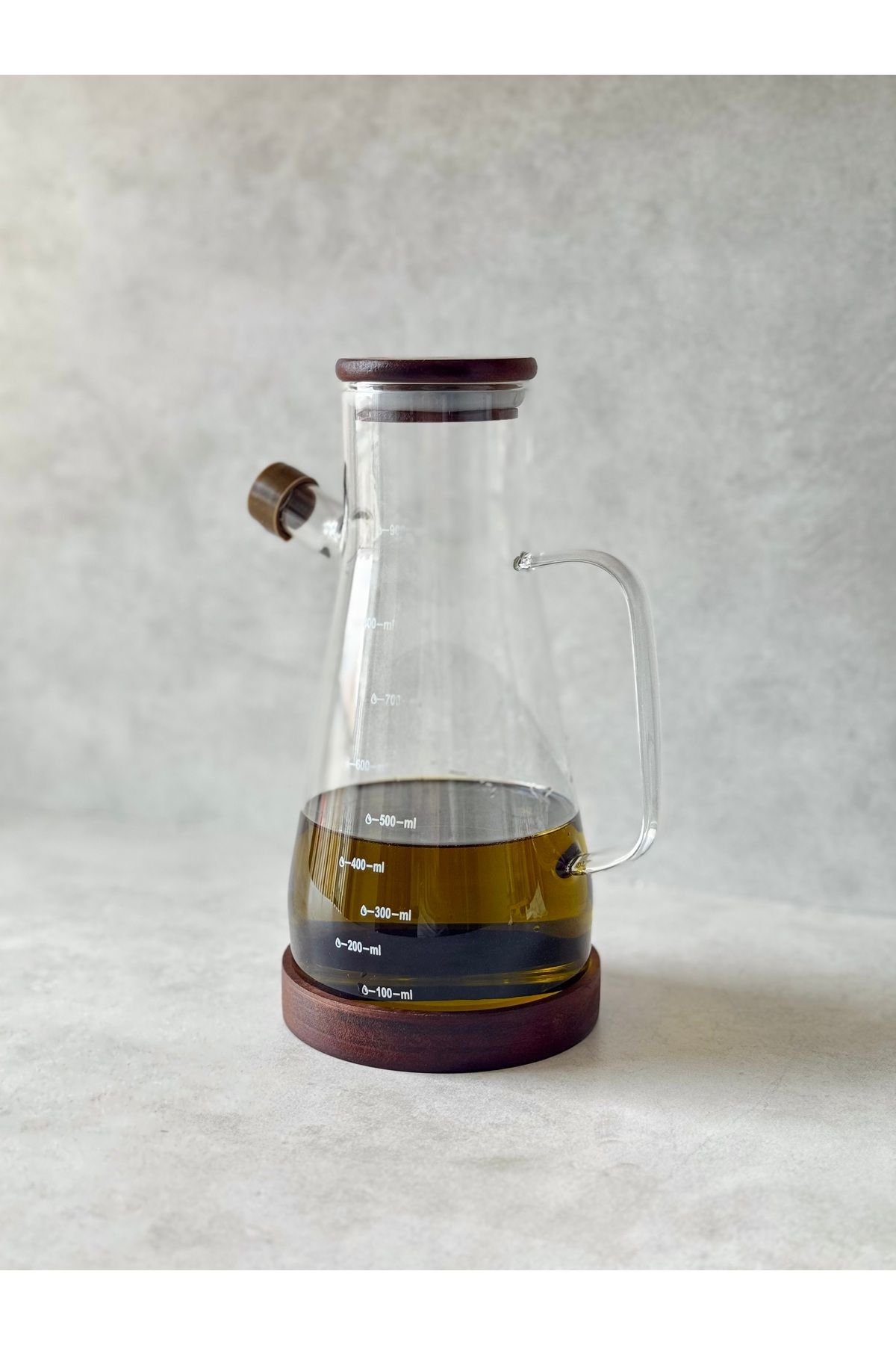 Dekorzdükkan Akasya Vakum Kapaklı ve Akasya Standlı Yağdanlık (900ml)