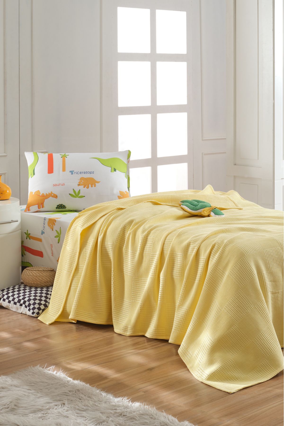 Eponj Home Lastikli Çarşaflı Pike Takımı Tek Kişilik %100 Pamuk 3 Parça Dinolar Desenli Beyaz – Weave Serisi