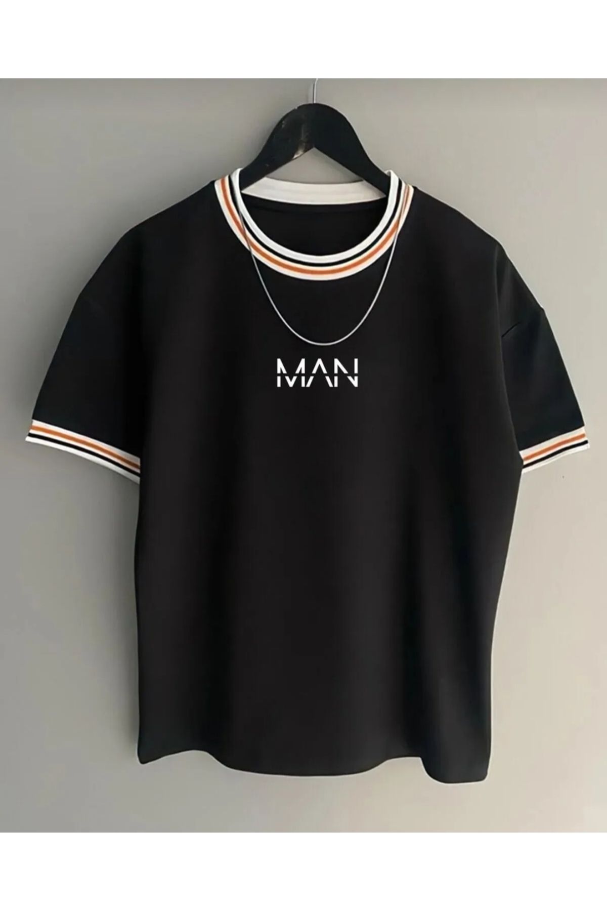 Man Unisex Yeni Sezon Oversize Kalıp El Yazı Man Yaka Detaylı Yazlık T-Shirt