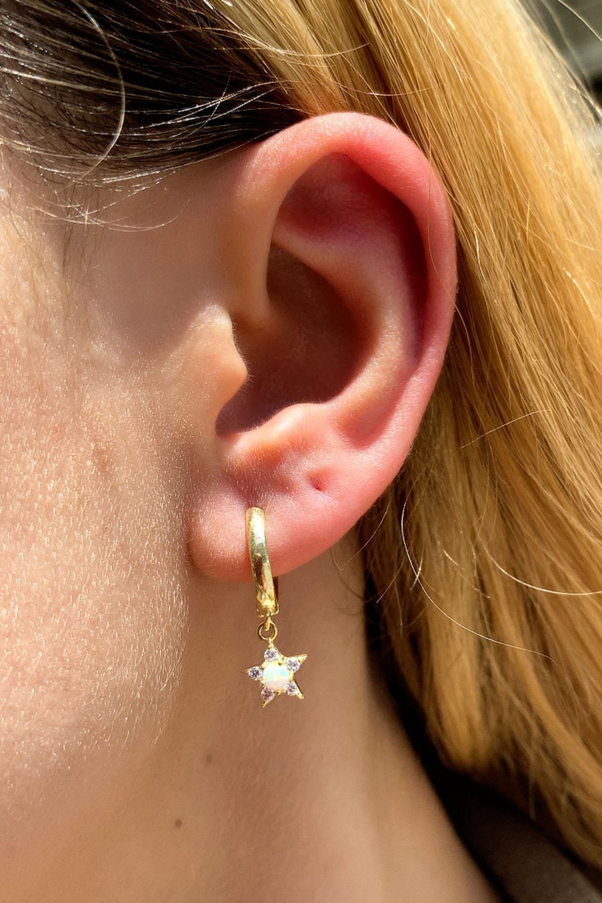 Spossy Silver Jewelry Opal Taşlı Yıldız Küpe