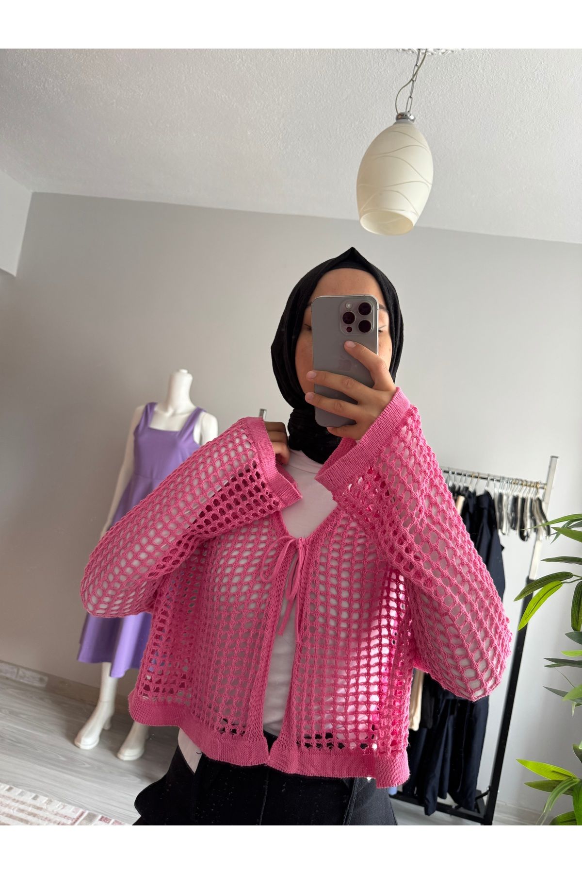 Butik Delikli Uzun Kollu Oversize Crop Hırka