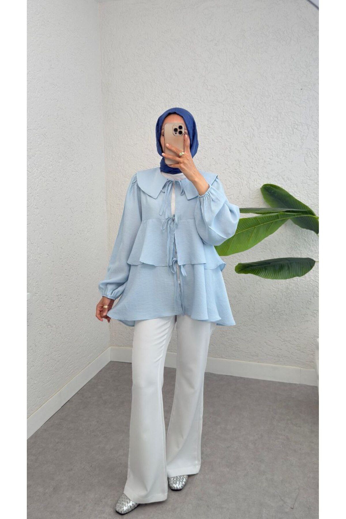 Castivo Fashion Düğüm Detaylı Fırfırlı Bluz