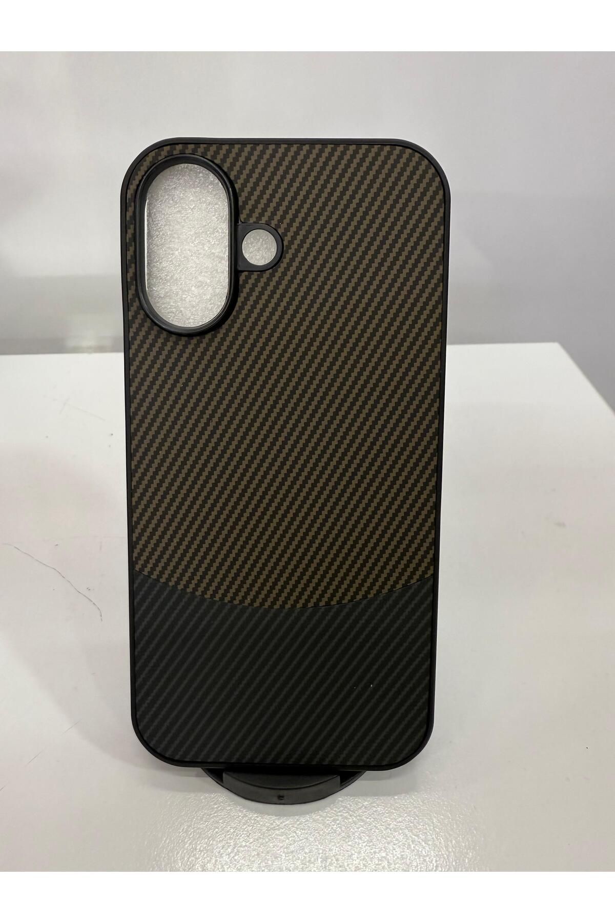 İnci İphone 16 desenli çift renkli karbon silikonlu kılıf
