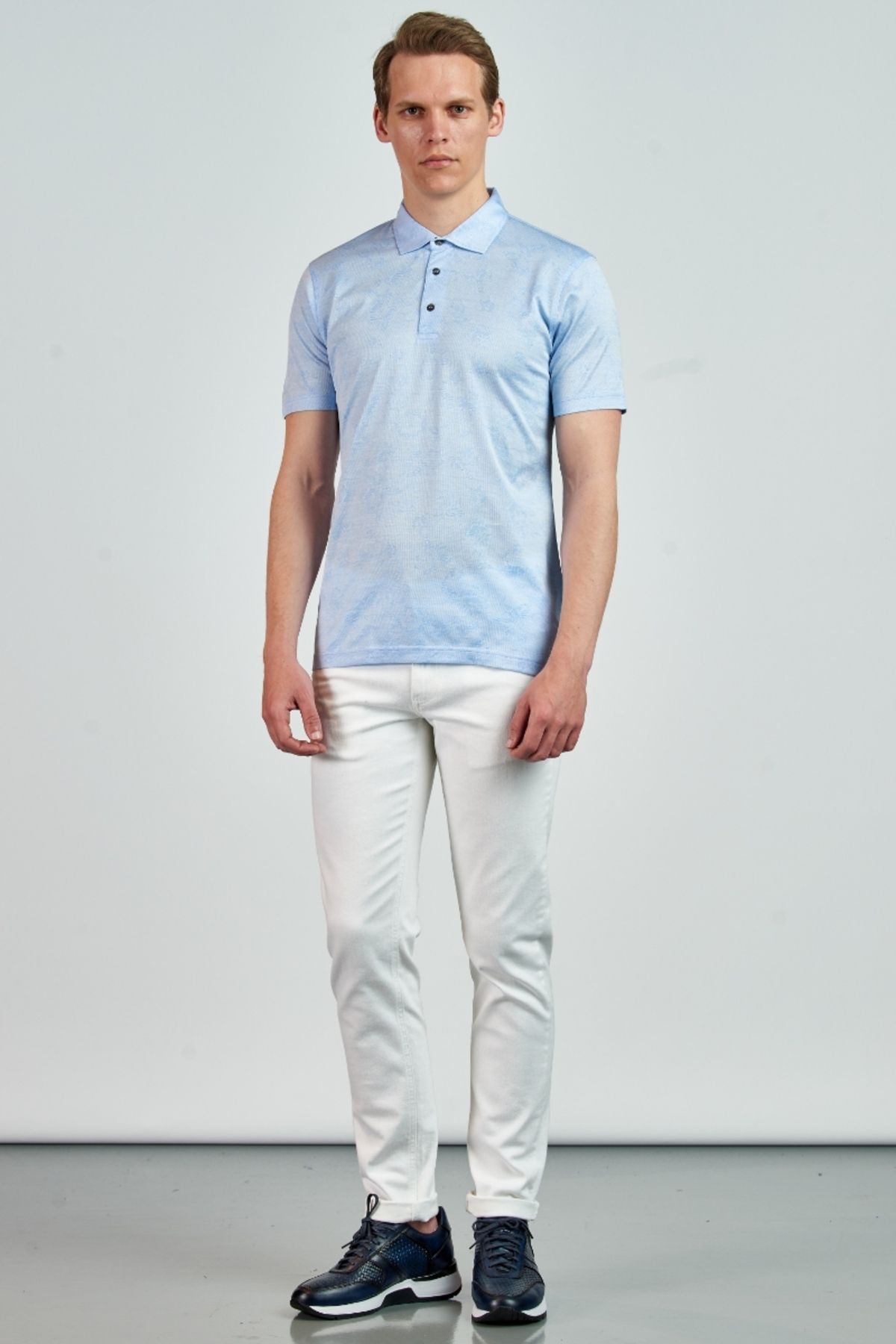 Giovane Gentile T-Shirt