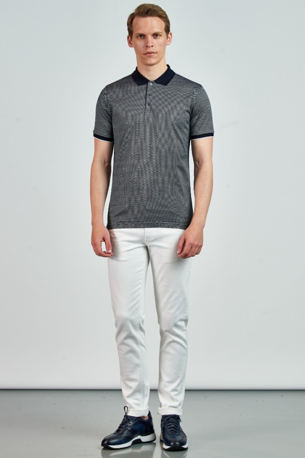 Giovane Gentile T-Shirt